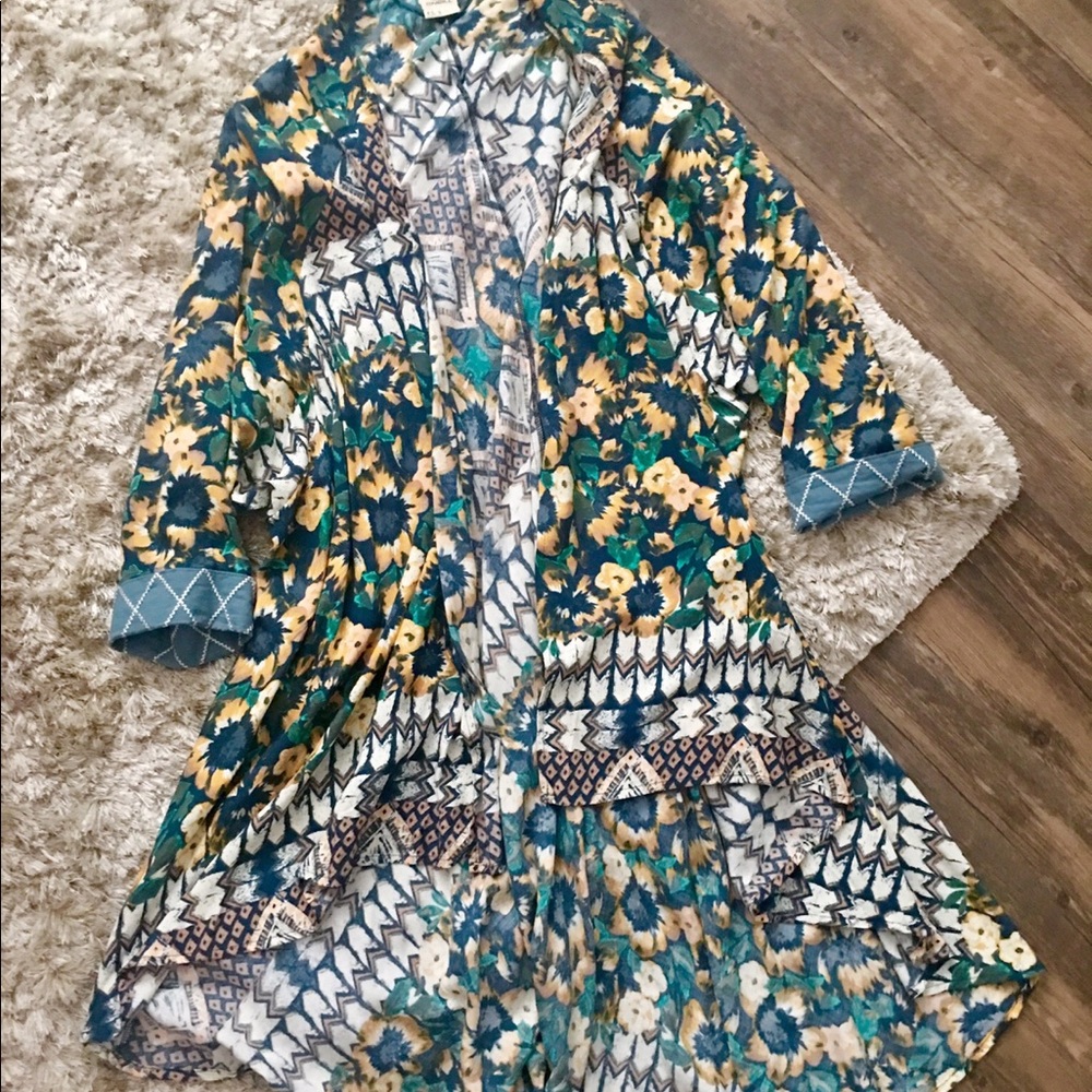 O’Neill 3/4 Sleeve Floral Overpiece